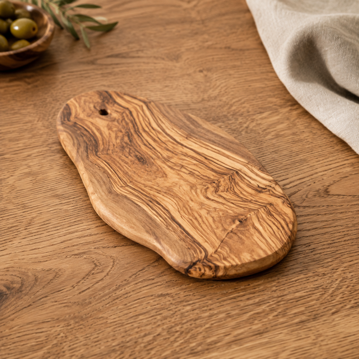 Planche en bois d'olivier à découper, petit-déjeuner ou steak
